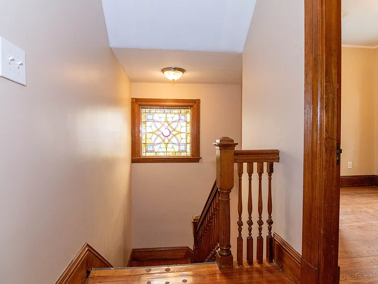 305 Central St — Photo 18