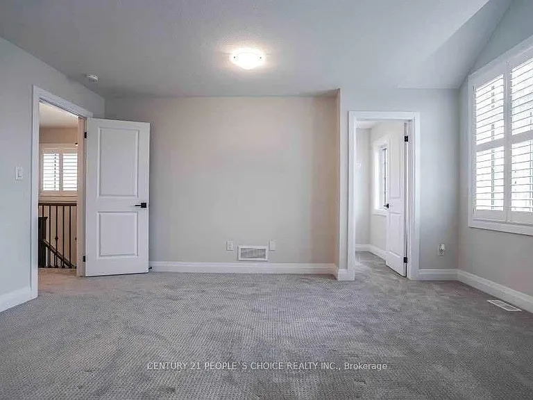 213 Sedgewood St — Photo 14