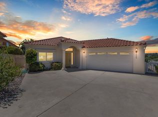 1069 Ridge Heights Dr, Fallbrook, CA 92028