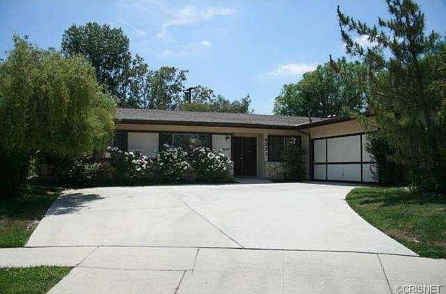 1st image of 8031 Clemens Ave
