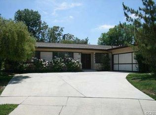 8031 Clemens Ave, Canoga Park, CA 91304
