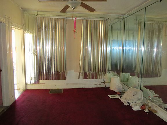 3rd image of 10949 S Wentworth Ave
