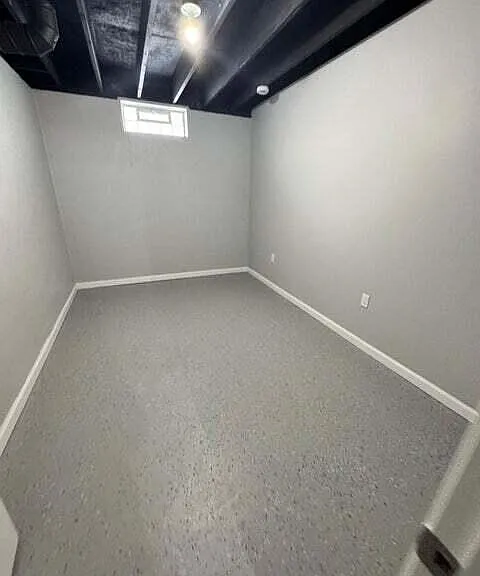 175 Rockwell Ave — Photo 6