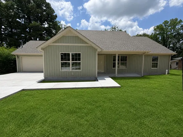 257 Hendrixson Dr, Manchester, TN 37355