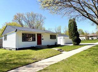 7009 West Carmen AVENUE, Milwaukee, WI 53218