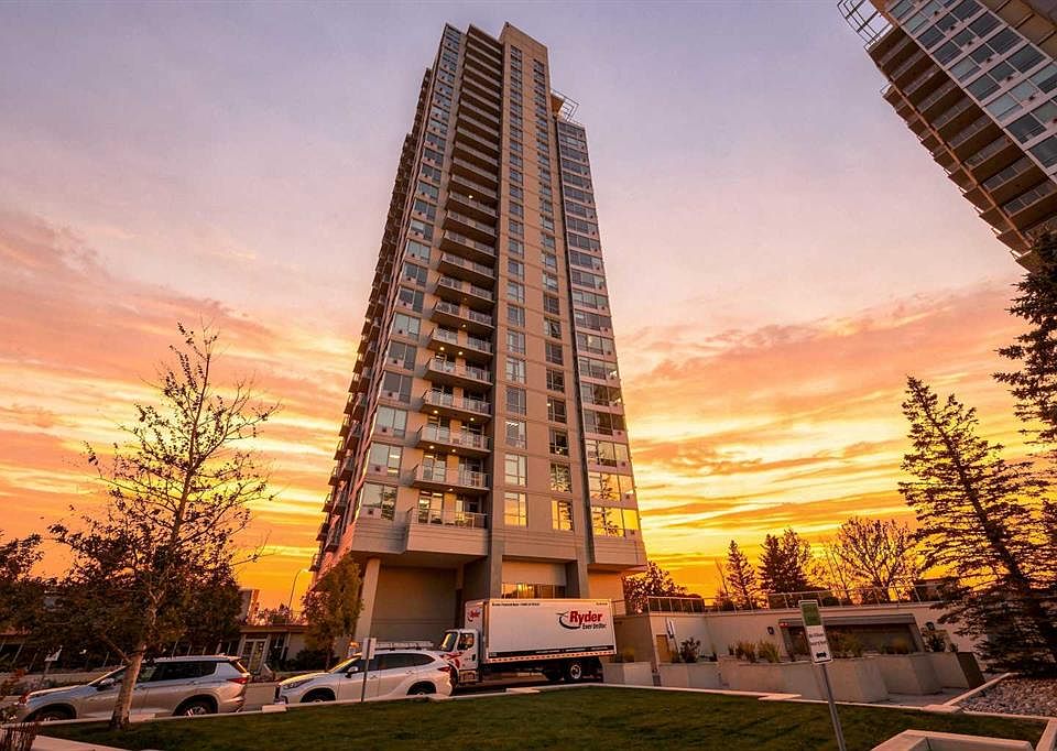 1st image of 77 Spruce Pl SW #1003