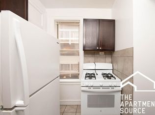 1365 W Estes Ave APT 1O, Chicago, IL 60626