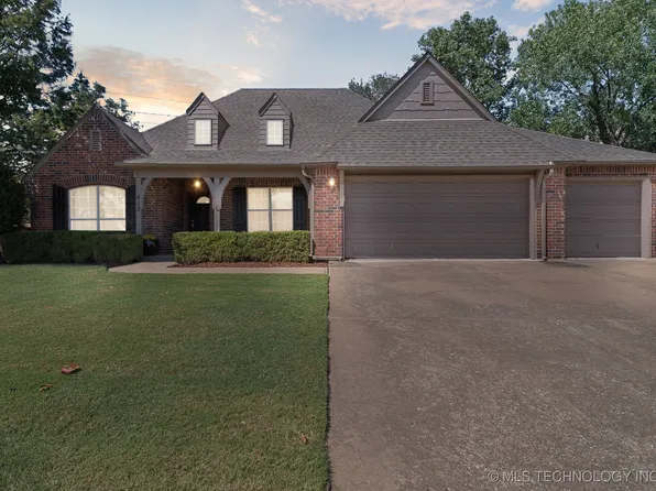 412 S 62nd St, Broken Arrow, OK 74014