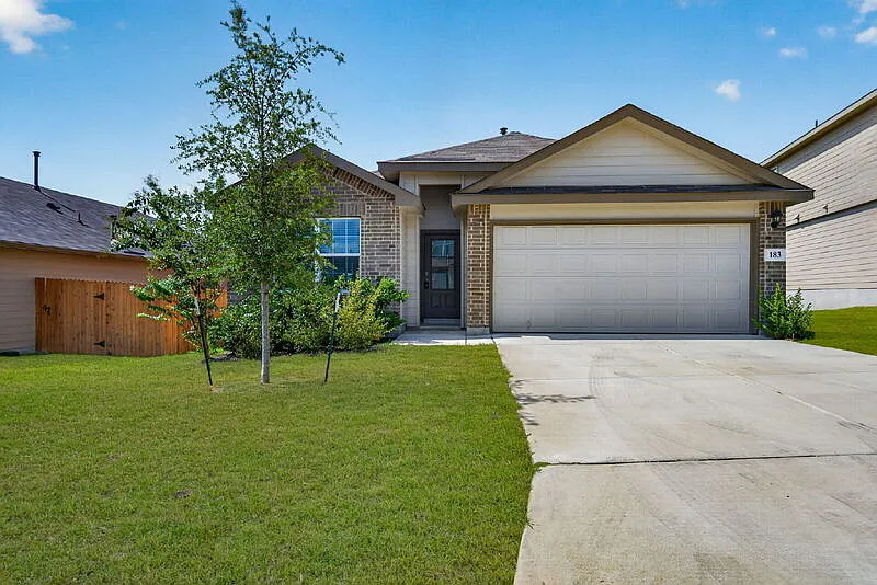 3 bed, 2.0 bath, 1651 sqft, $2,500 — Photo 3