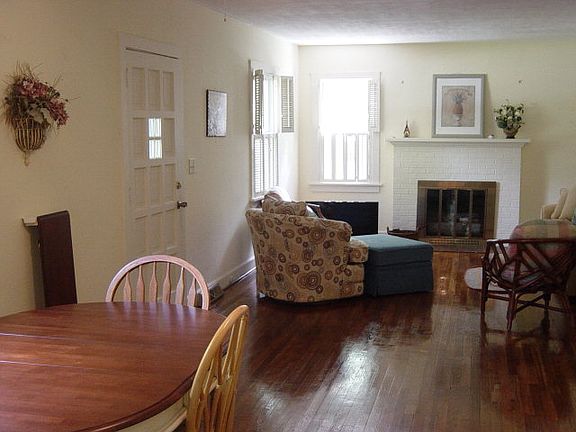 2nd image of 353 Forest Hill Dr