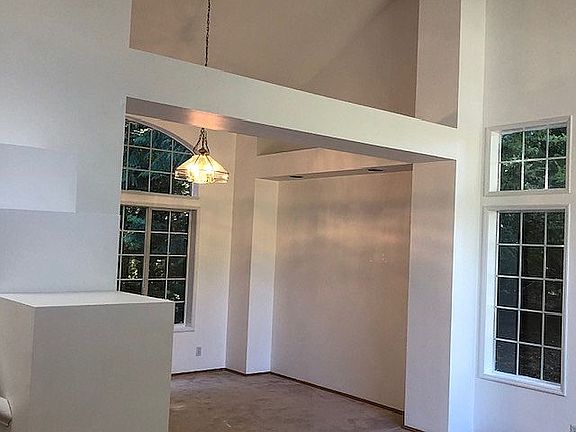 4th image of 7087 Killeen Pl SW