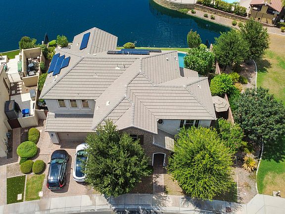 3rd image of 880 W GRAND CANYON Drive