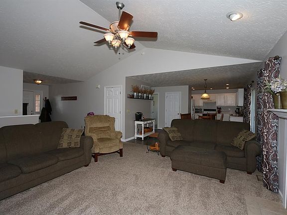 5th image of 3893 Brown Farm Dr