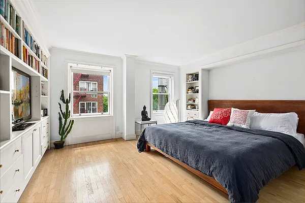 Rented by Corcoran | media 4