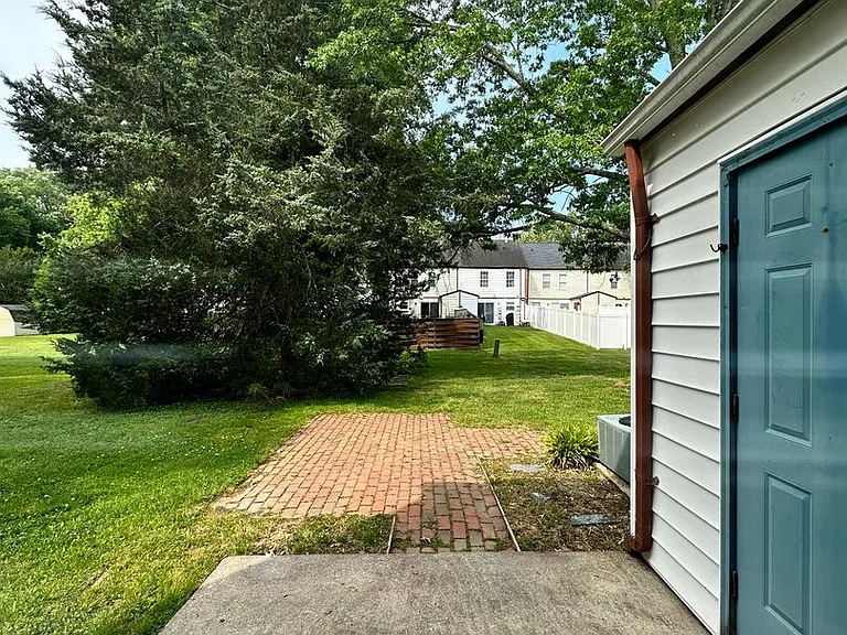 2105 London Company Way — Photo 21