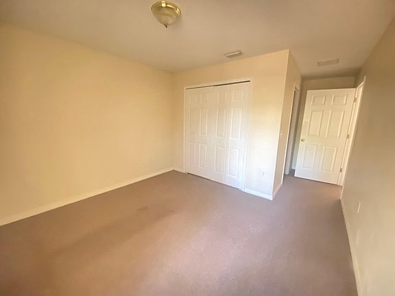 5th image of 508 Paulling Dr #1
