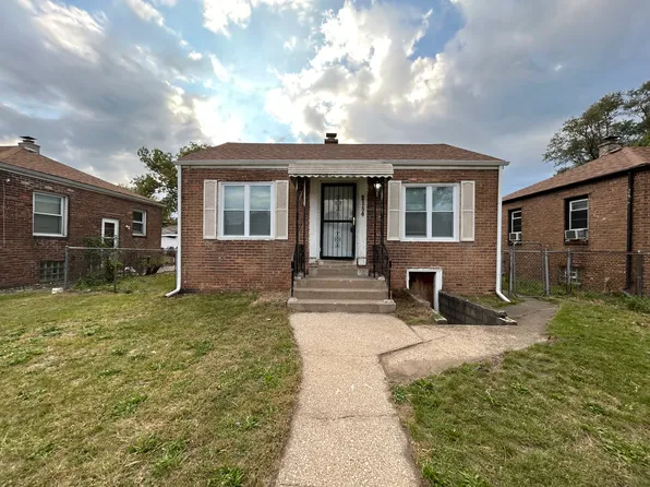2156 Vermont St, Gary, IN 46407