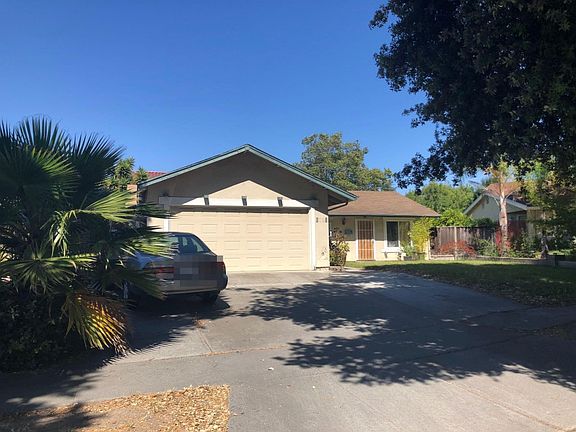 2nd image of 2698 Mosswood Dr