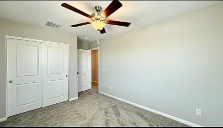 17381 W Daley Ln — Photo 11