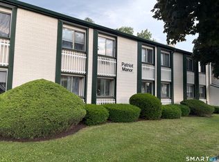 34 Patriot Dr APT A1, Danbury, CT 06810