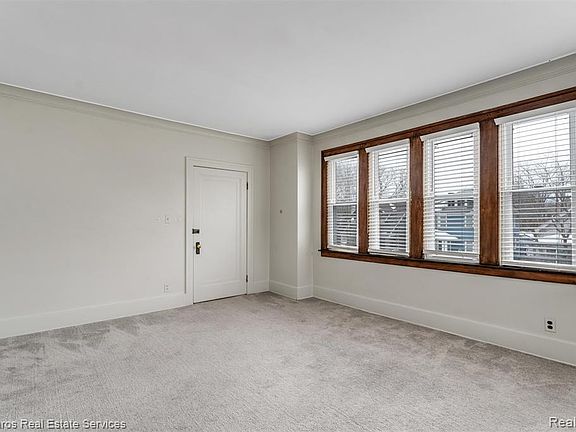 2nd image of 1308 Beaconsfield Ave