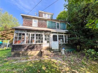 1770/1768 Little Gap Rd, Palmerton, PA 18071