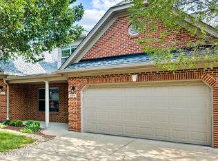 3211 Brittany Pointe Ln, Louisville, KY 40220
