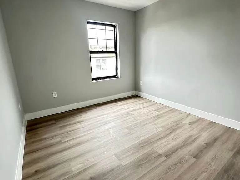 1407-11 Point Breeze Ave — Photo 15