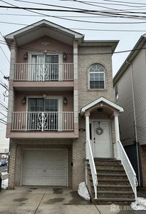 663 S Park St, Elizabeth, NJ, 07206