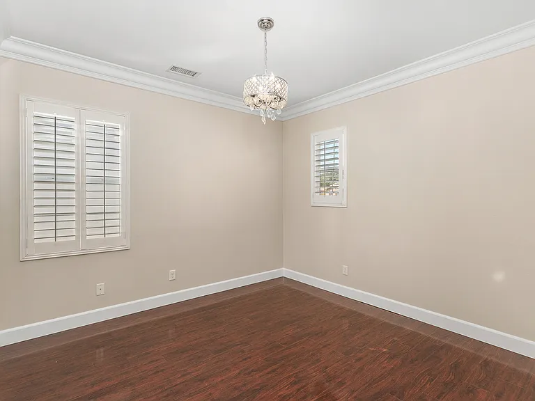 2854 Alamitos Rd — Photo 24