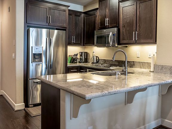 4th image of 6539 Tralee Village Dr