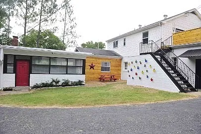 Studio, 441 sqft, $850 — Photo 3