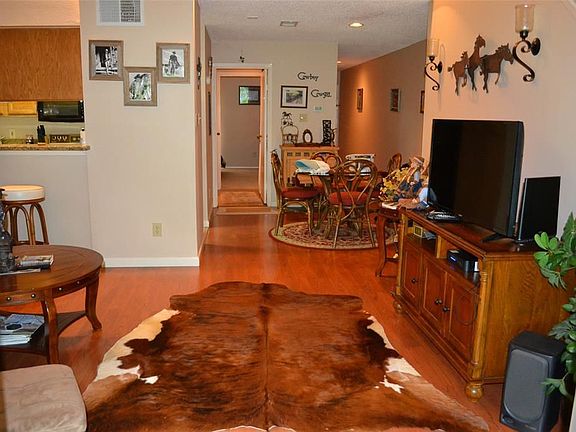 2nd image of 3900 Aspen Dr APT B204