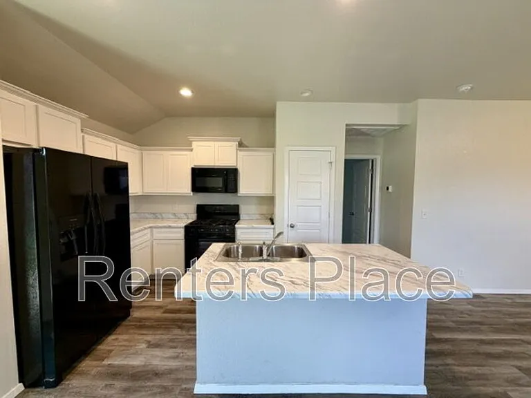 8316 E 161st Pl S — Photo 3