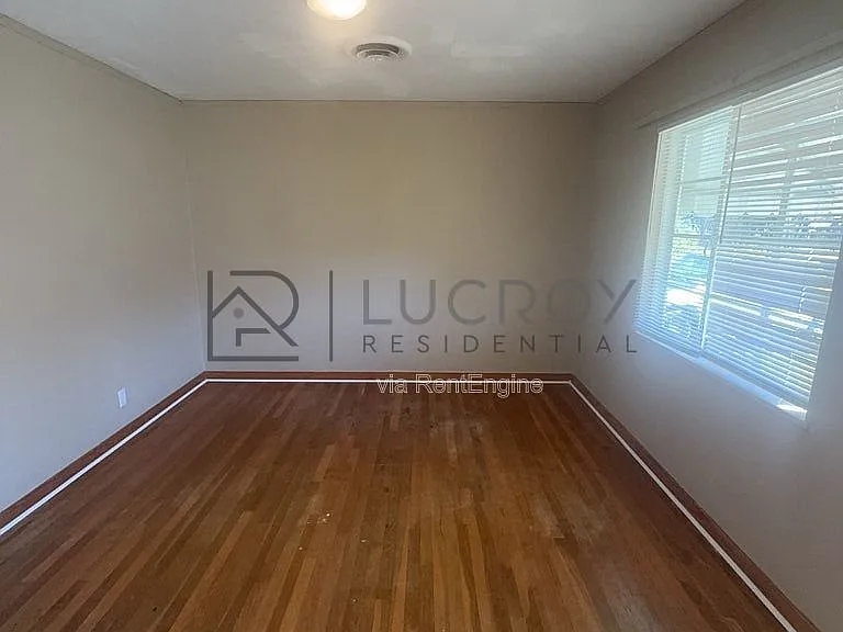 316 Woody Dr — Photo 10