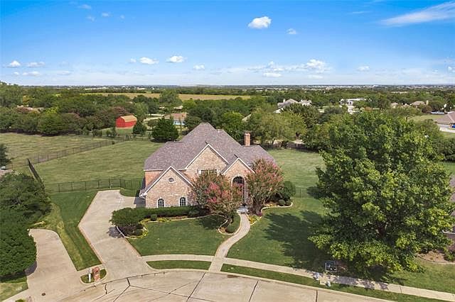 1st image of 4013 Rosebud Dr