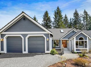 2735 NW Pinecone Dr, Issaquah, WA