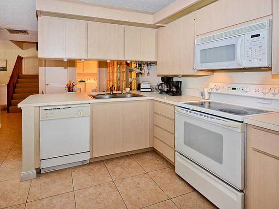 2nd image of 1806 Middleton Way