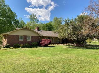 1513 Fox Squirrel Ridge Rd, Pickens, SC 29671