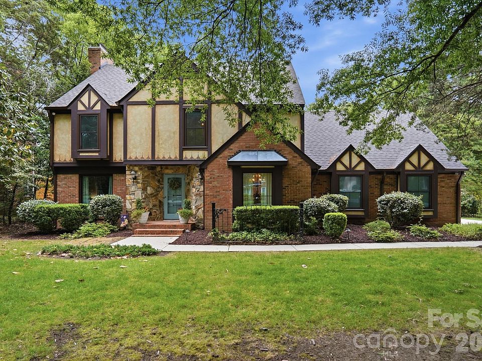 1st image of 5101 Lindstrom Dr