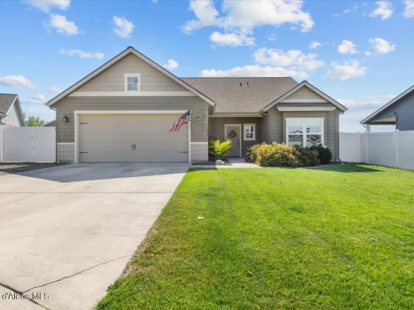 13281 N Glistening Ct, Rathdrum, ID 83858