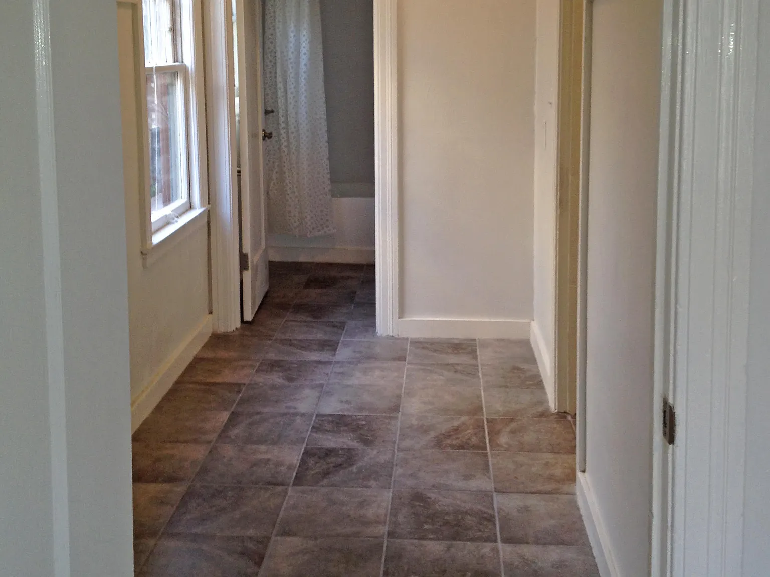Studio, 365 sqft, $1,850 — Photo 4