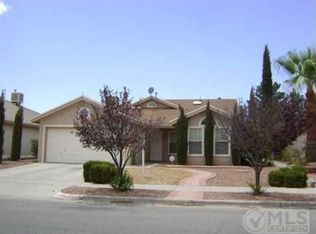 3243 Sal Berroteran Dr, El Paso, TX 79936
