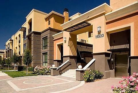 5th image of 19503 Stevens Creek Blvd Suite 102