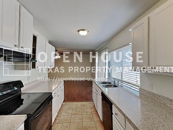 4th image of 5045 Thompson Dr
