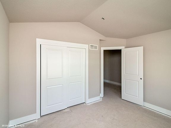 4th image of 1895 SE Waddell Way