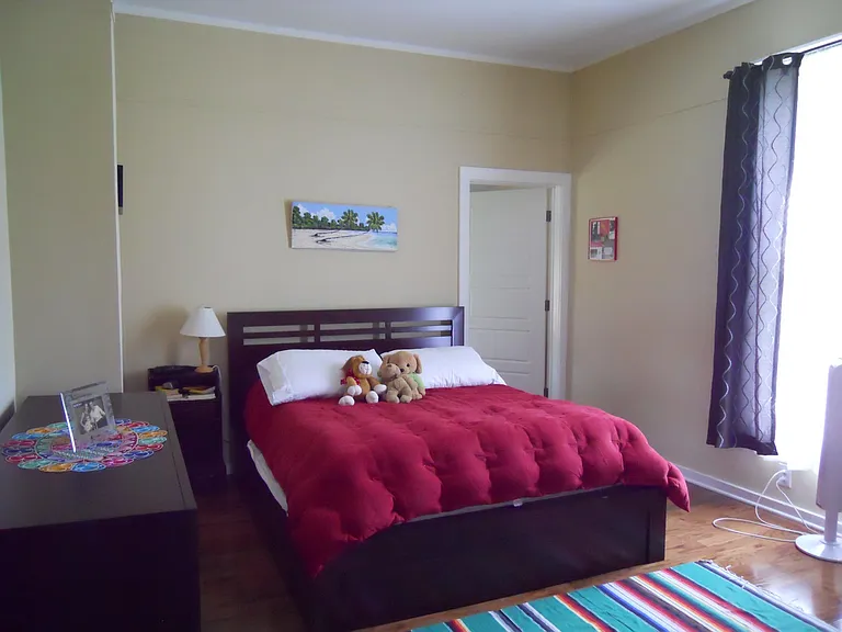 Main bedroom.
