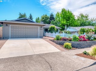 9754 SW Alsea Dr, Tualatin, OR 97062