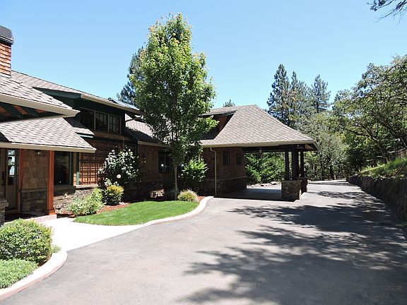 2nd image of 6969 Griffin Creek Road
