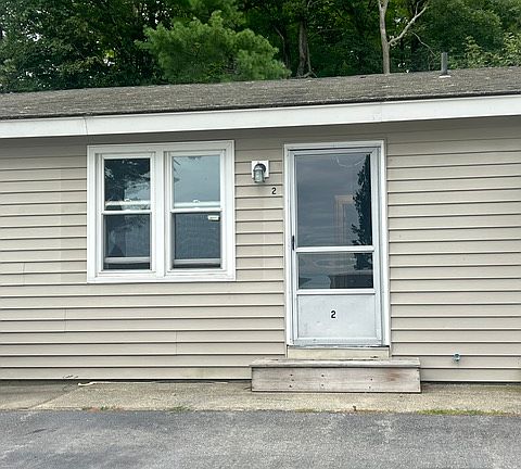 2nd image of 102 Rea Janet Dr
